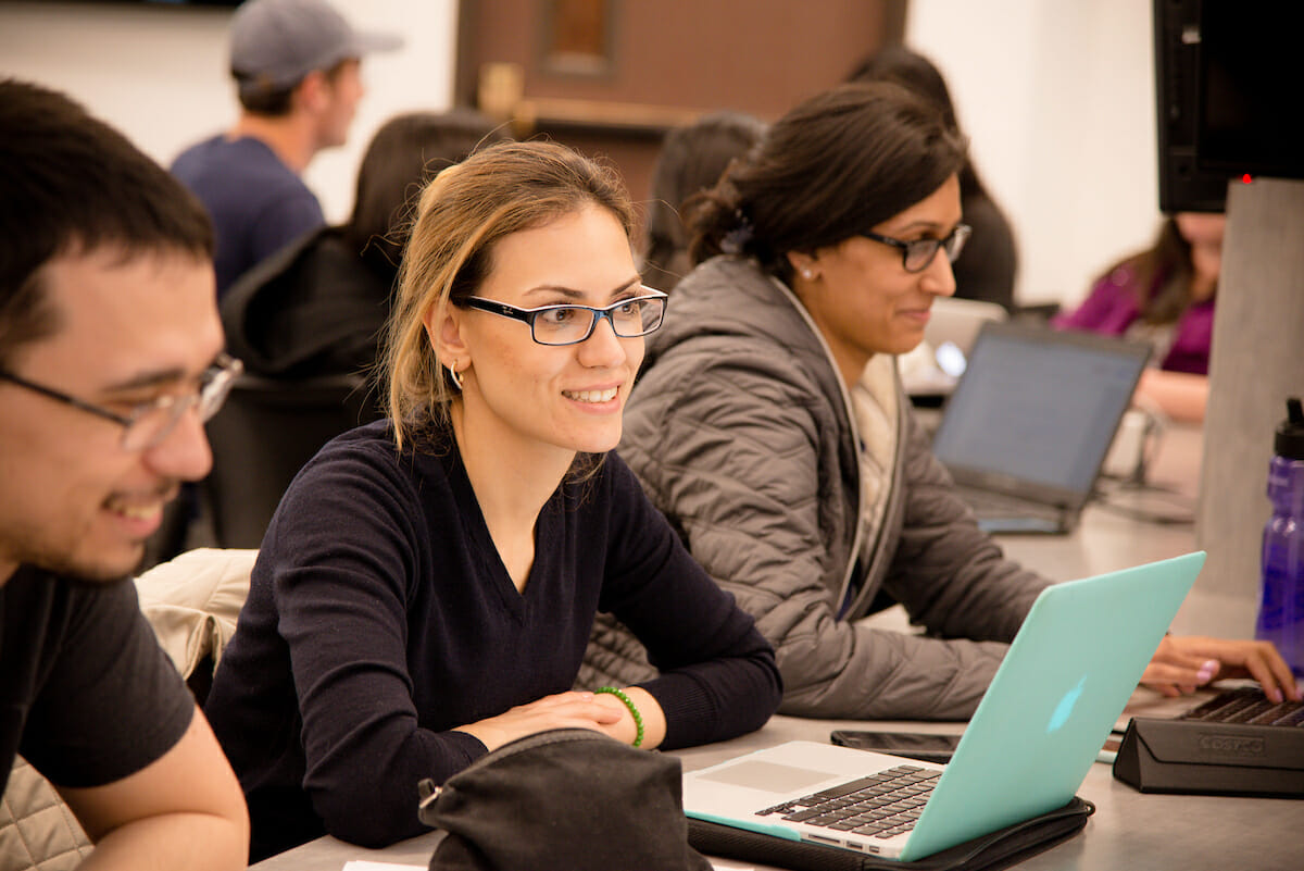 Second-year Western University of Health Sciences students are completing their Interprofessional Education (IPE) classwork with a course designed to motivate, excite and challenge them as they build relationships with other health professionals. Interprofessional Education (IPE) 6100 course administrators created a new version of the class for the 2017-18 academic year, looking to stimulate interest through interprofessional simulations from second-year students from across the University. The new IPE face-to-face assignment was created by Dr. Jasmine Yumori, Course Director of Interprofessional Education. She was looking to get more engagement and excitement from the nearly 800 students who participated in the final class