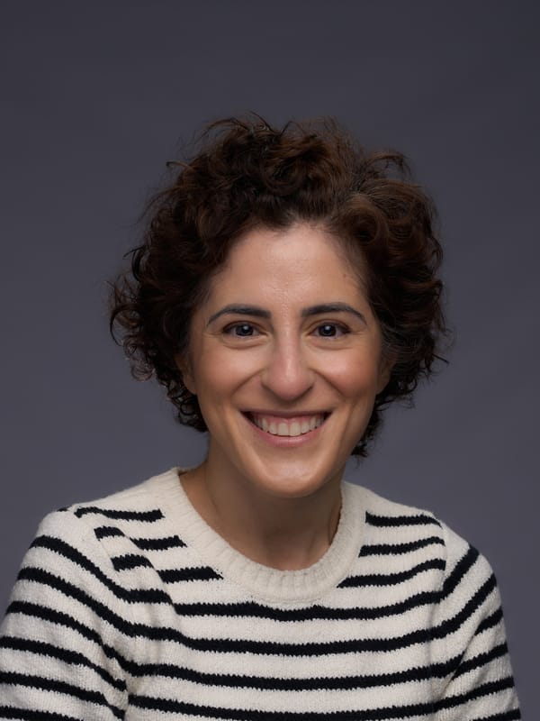 Portrait of Lara Aposhian