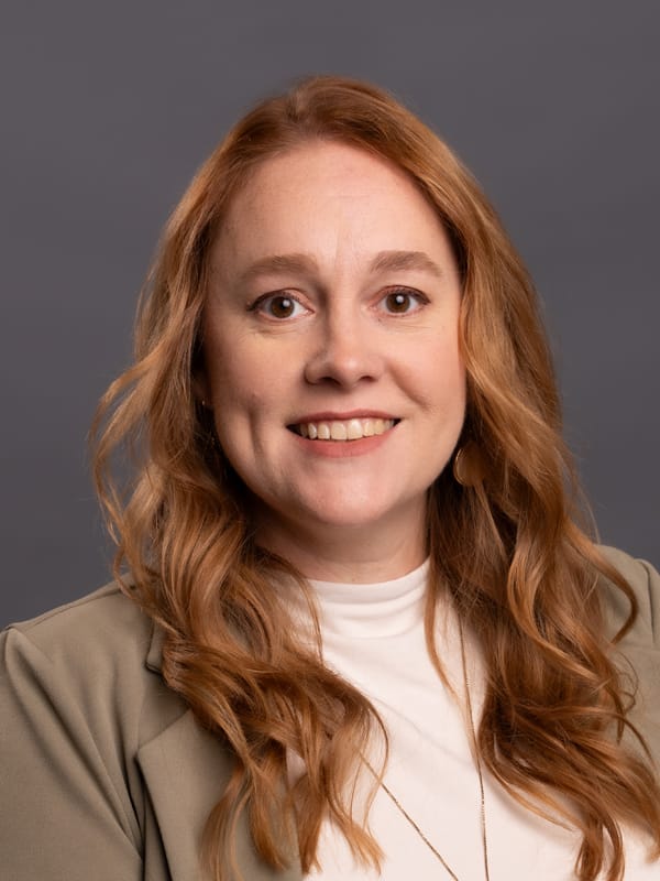 Portrait of Laura Hysell