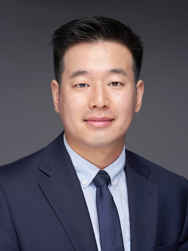 Portrait of Ligang Liu, PharmD