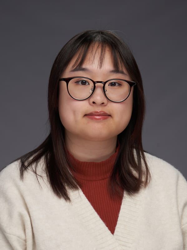 Portrait of Sydney Nguyen
